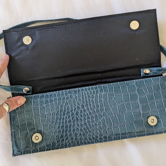 SOLD - Picture 4 of 5